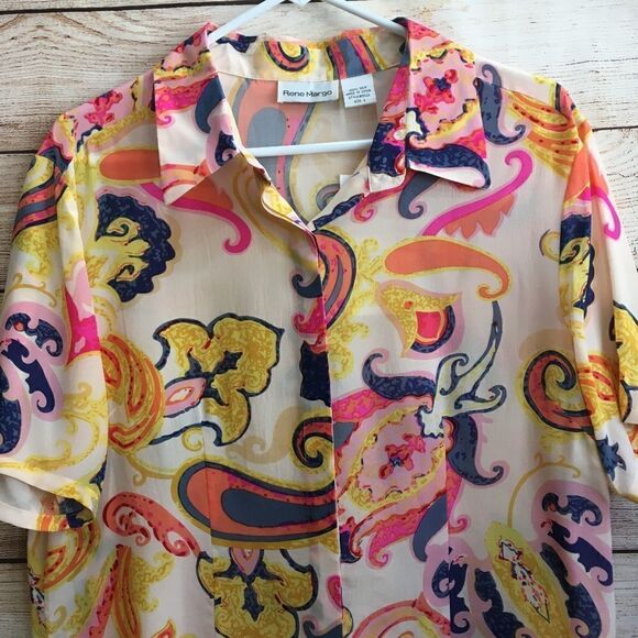 VINTAGE NEW WITH TAGS RENE MARGO PAISLEY TOP IN 100% SILK - Picture 5 of 6
